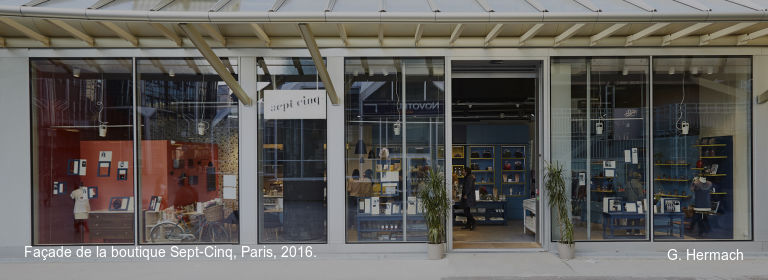 Façade de la boutique Sept-Cinq, Paris, 2016. G. Hermach