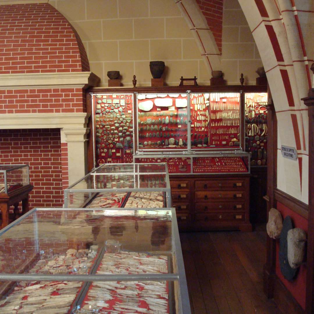 Musée National De Préhistoire Nom De Domaine