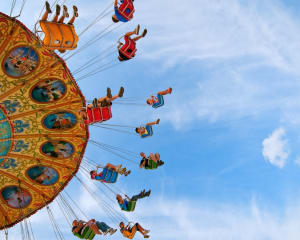 manège dans une fête foraine