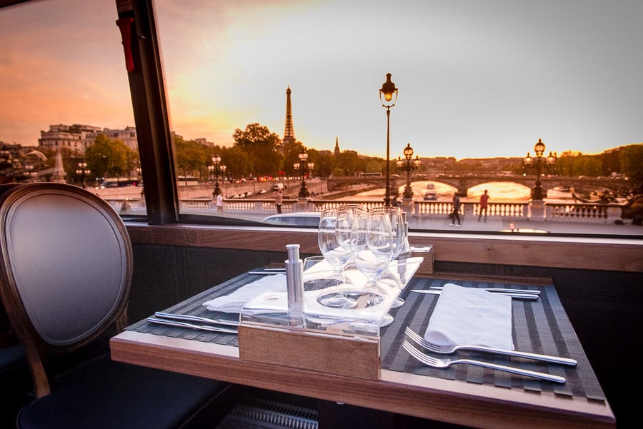 Romantic and unforgettable summer nights in Paris