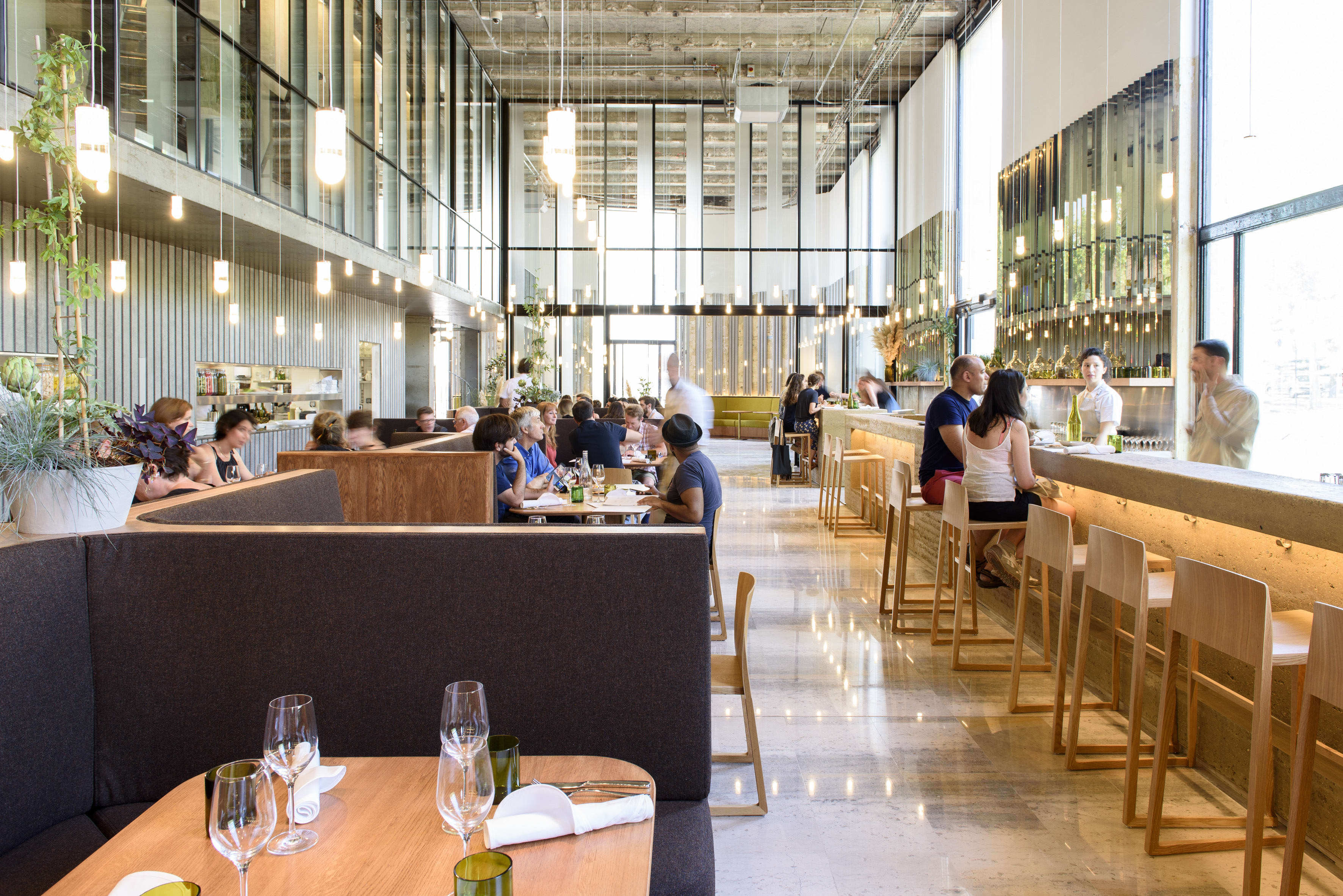 Palais de Tokyo%252C Restaurant Les Grands Verres