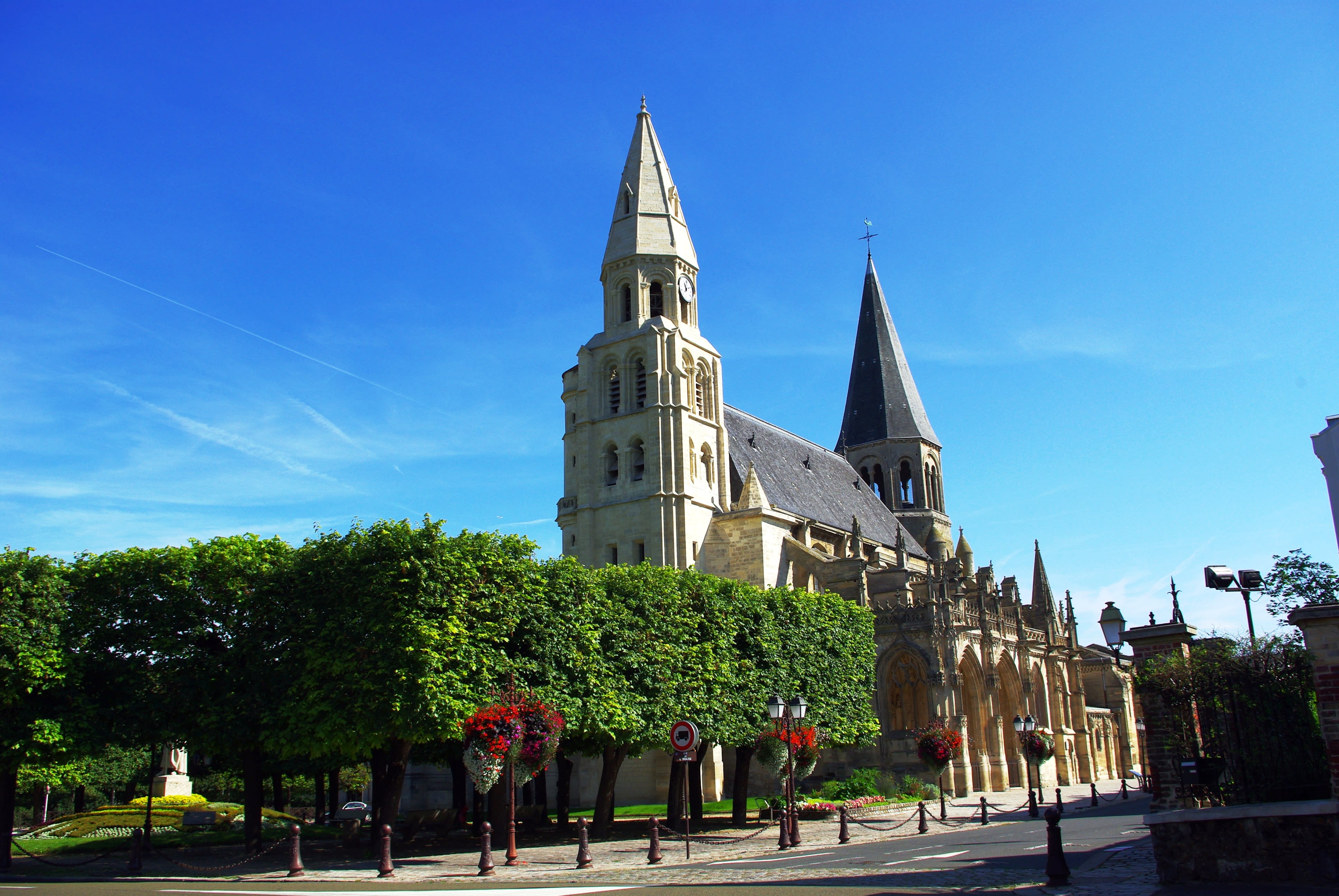 Collegiale De Poissy