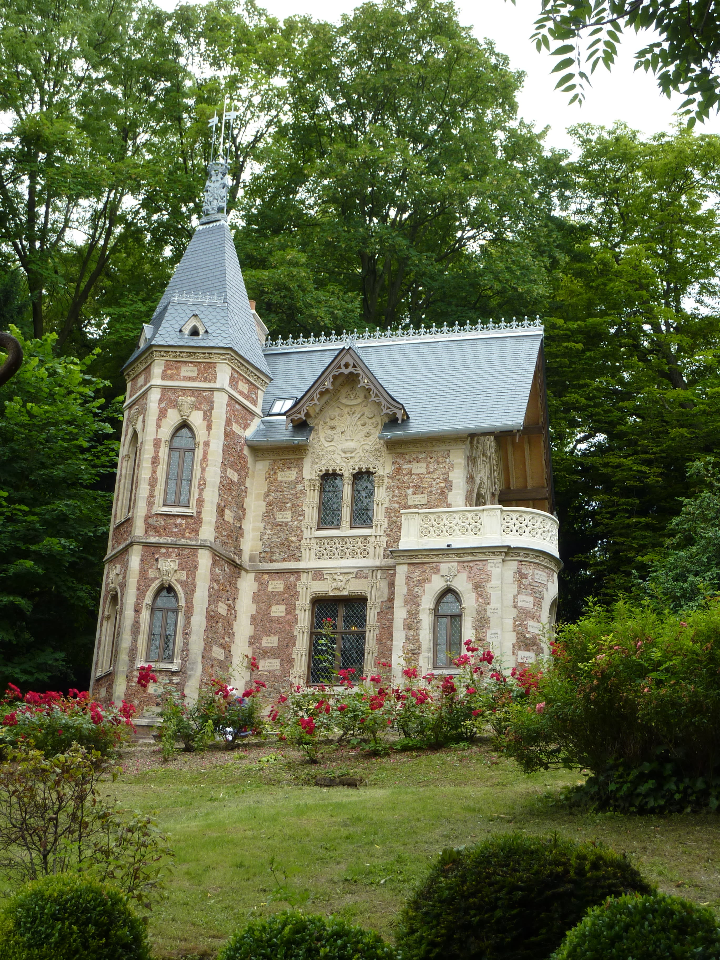 Château de Monte-Cristo demeure et parc d'Alexandre Dumas