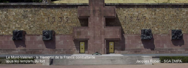 Le Mont-Valérien - le Mémorial de la France combattante sous les remparts du fort