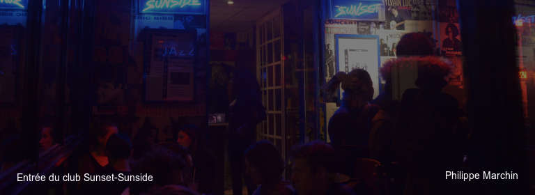 Entrée du club Sunset-Sunside