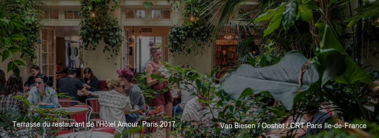 Terrasse du restaurant de l'Hôtel Amour, Paris 2017.