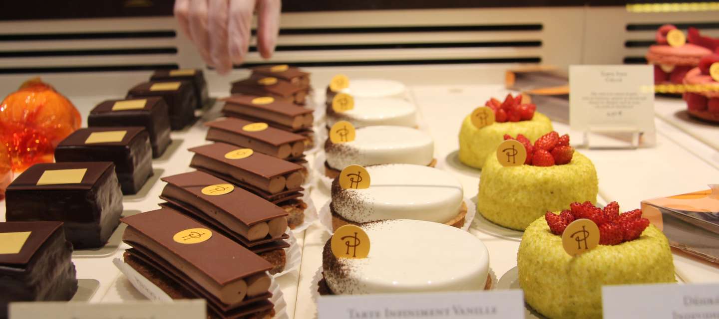 Vitrine de pâtisseries