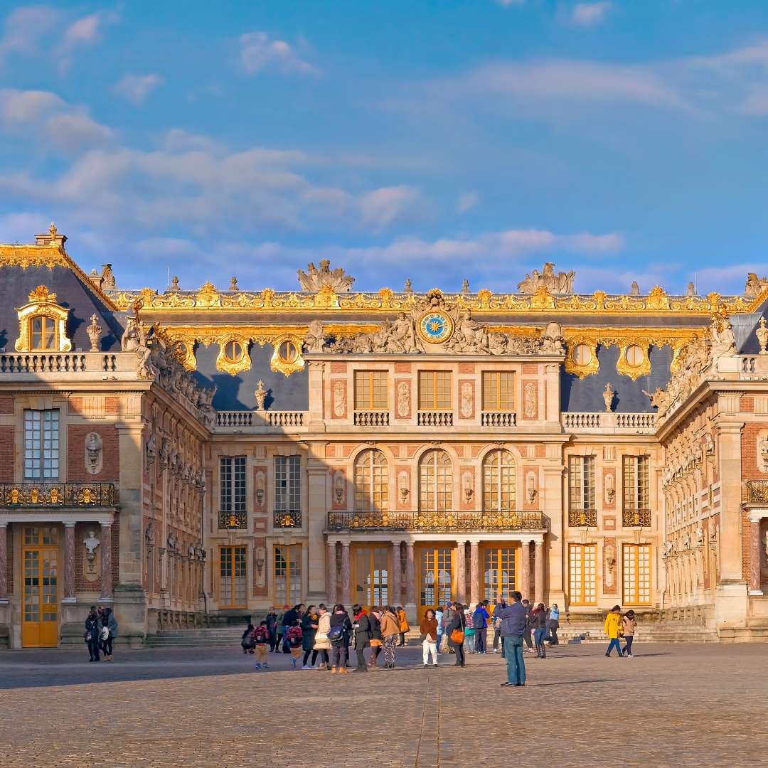 Faites Versailles. Sans courir. — Château de Versailles · Versailles