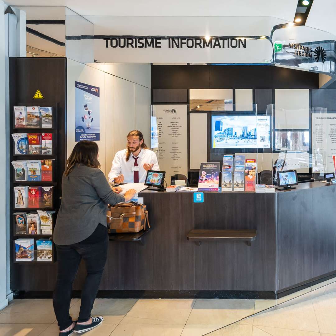 Galeries Lafayette Paris Haussmann • Paris je t'aime - Tourist office