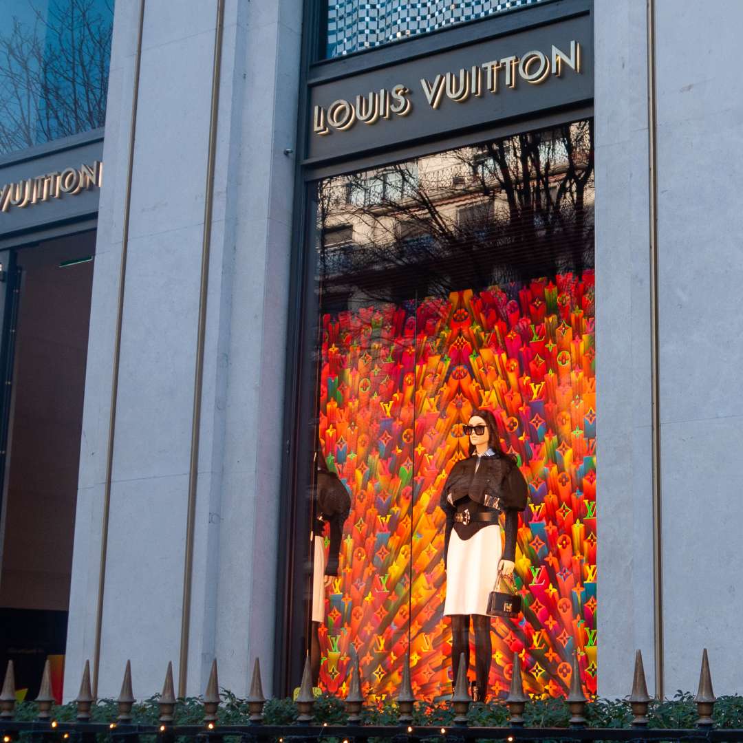 Louis Vuitton Store Avenue Montaigne