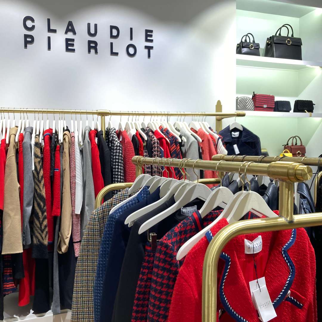 Stock Claudie Pierlot VisitParisRegion