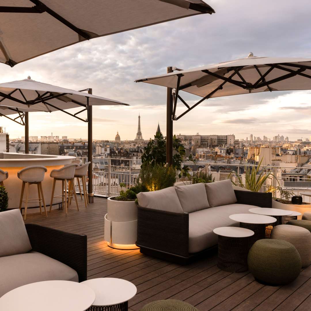 Rooftop bar at the Dame des Arts hotel VisitParisRegion