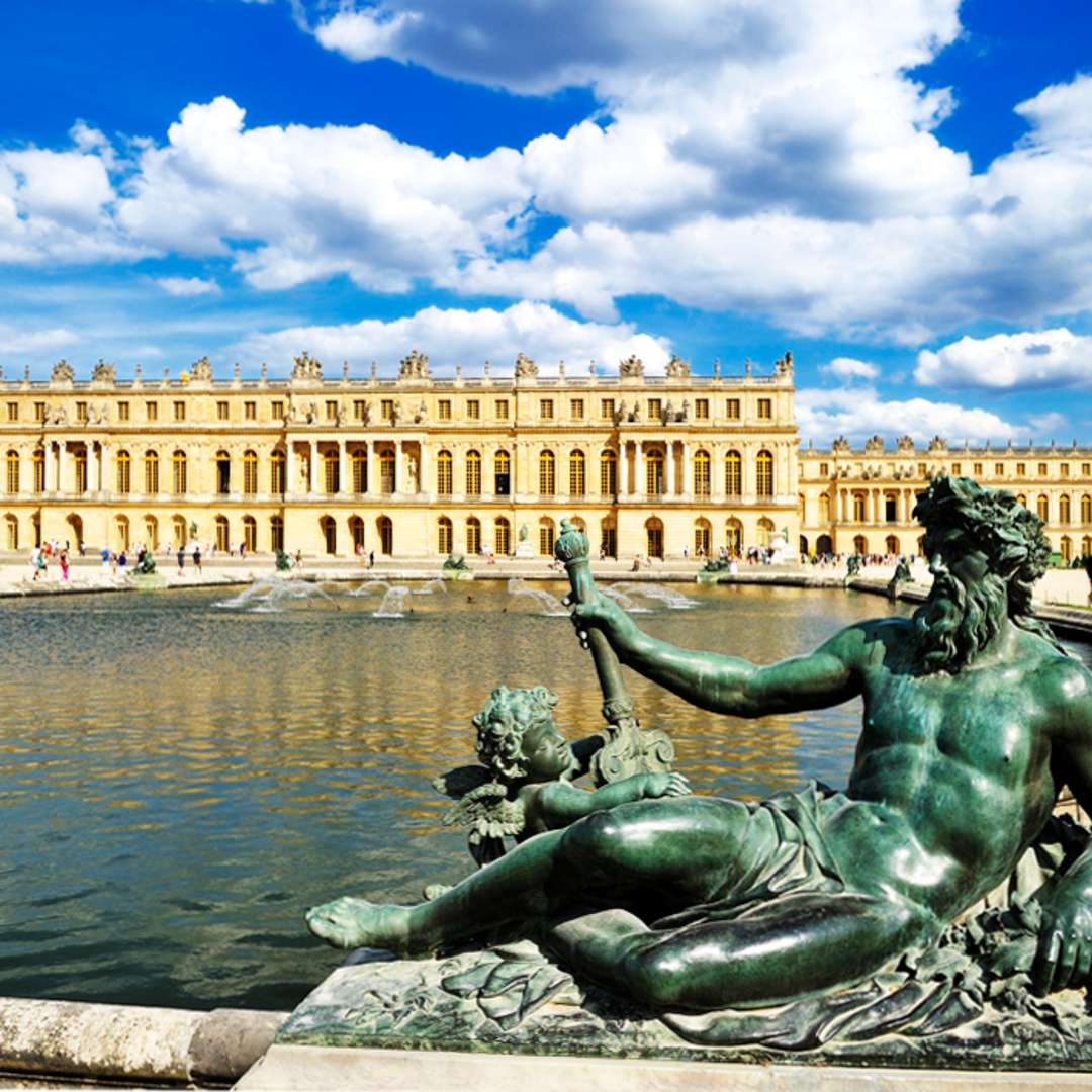 chateau de versailles guided tour