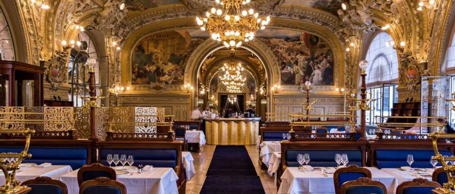 Le Train Bleu