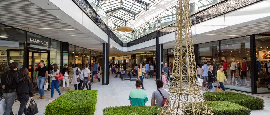 Centre Commercial One Nation, Les Clayes-sous-Bois