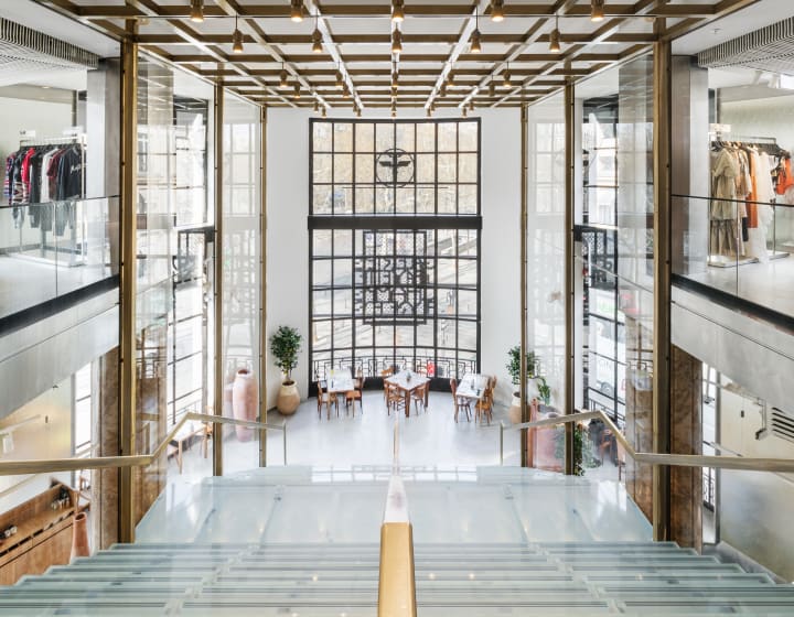 Galeries Layette Champs-Elysées