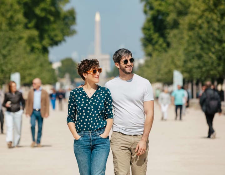A stroll for two in the Tuileries Garden