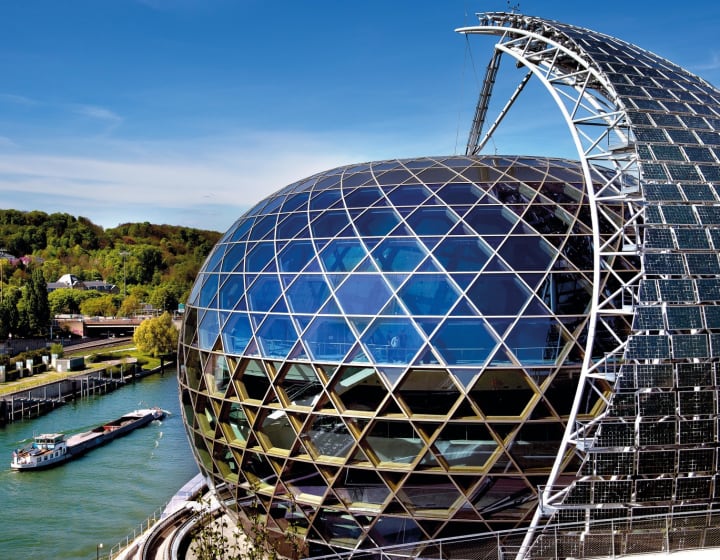 Side view of the Seine Musicale