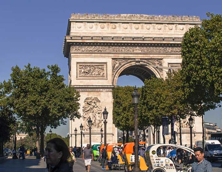Arc de Triomphe, Paris.
