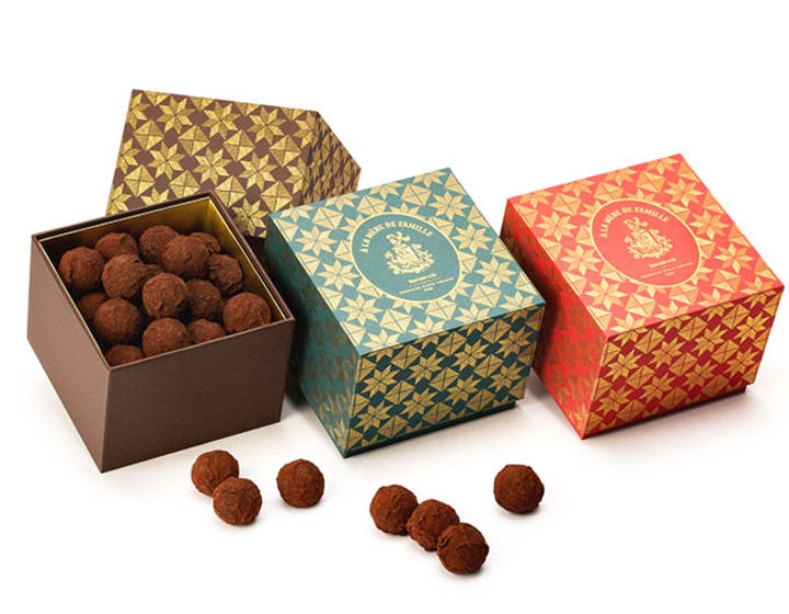 CHOCOLAT DE NOEL - COFFRET HAUT 5 SPECIALITES DE CHOCOLAT