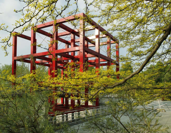Parc de la Villette, la Folie escalier, Paris 2011