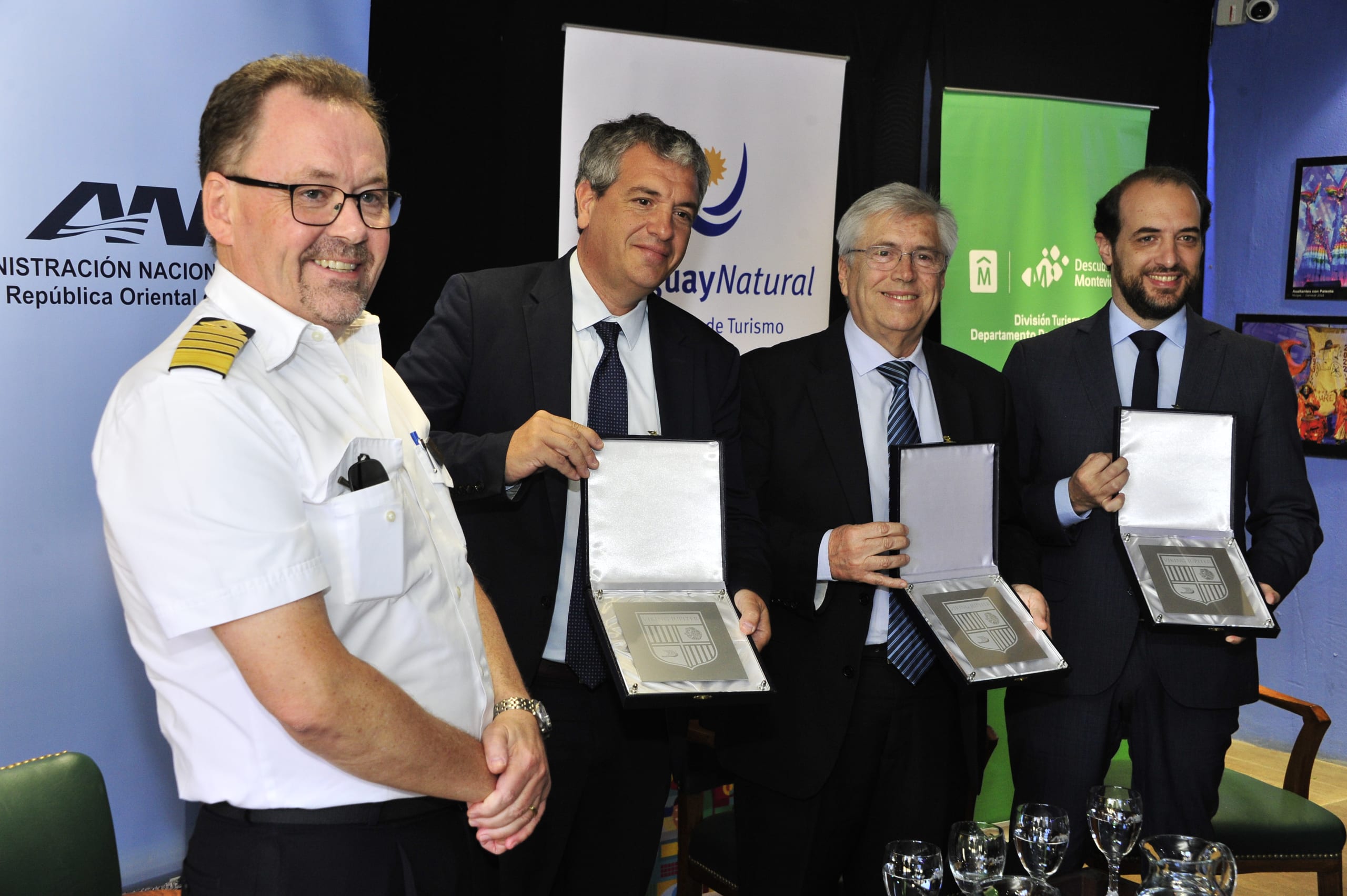 Uruguay espera temporada récord de cruceros y pasajeros