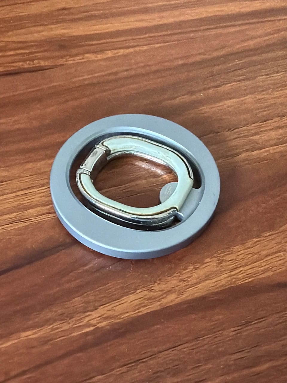 Magsafe Phone holder thingy