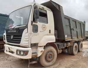 Ashok Leyland 2518