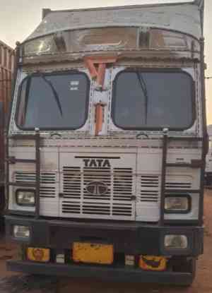Tata 2518