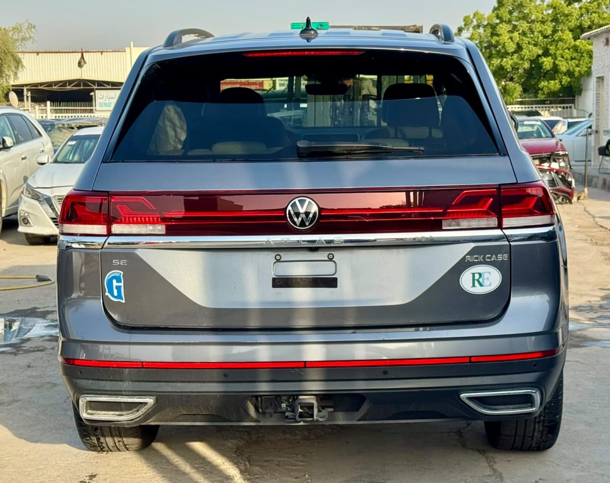 2024 VOLKSWAGEN Atlas - Photo 2