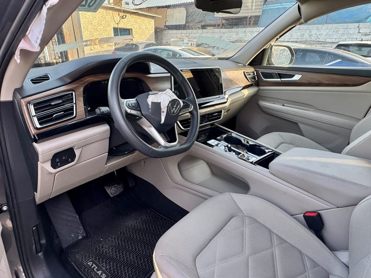 2024 VOLKSWAGEN Atlas - Photo 10