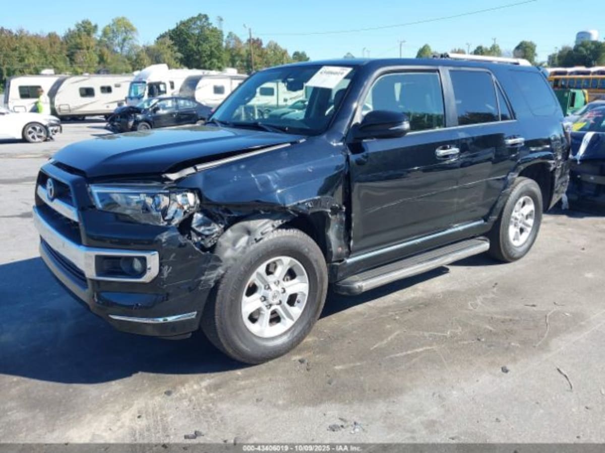 2016 TOYOTA 4Runner - Image 1