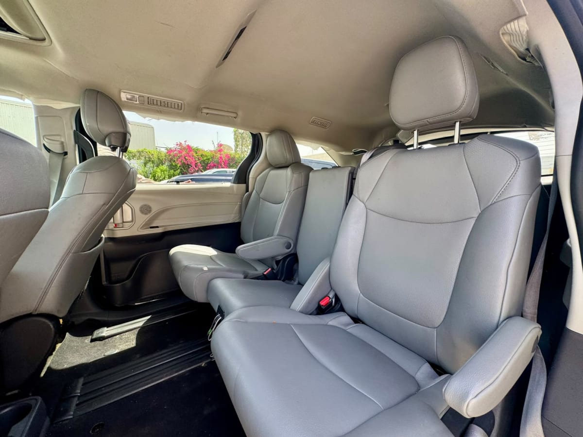 2023 TOYOTA Sienna - Photo 7