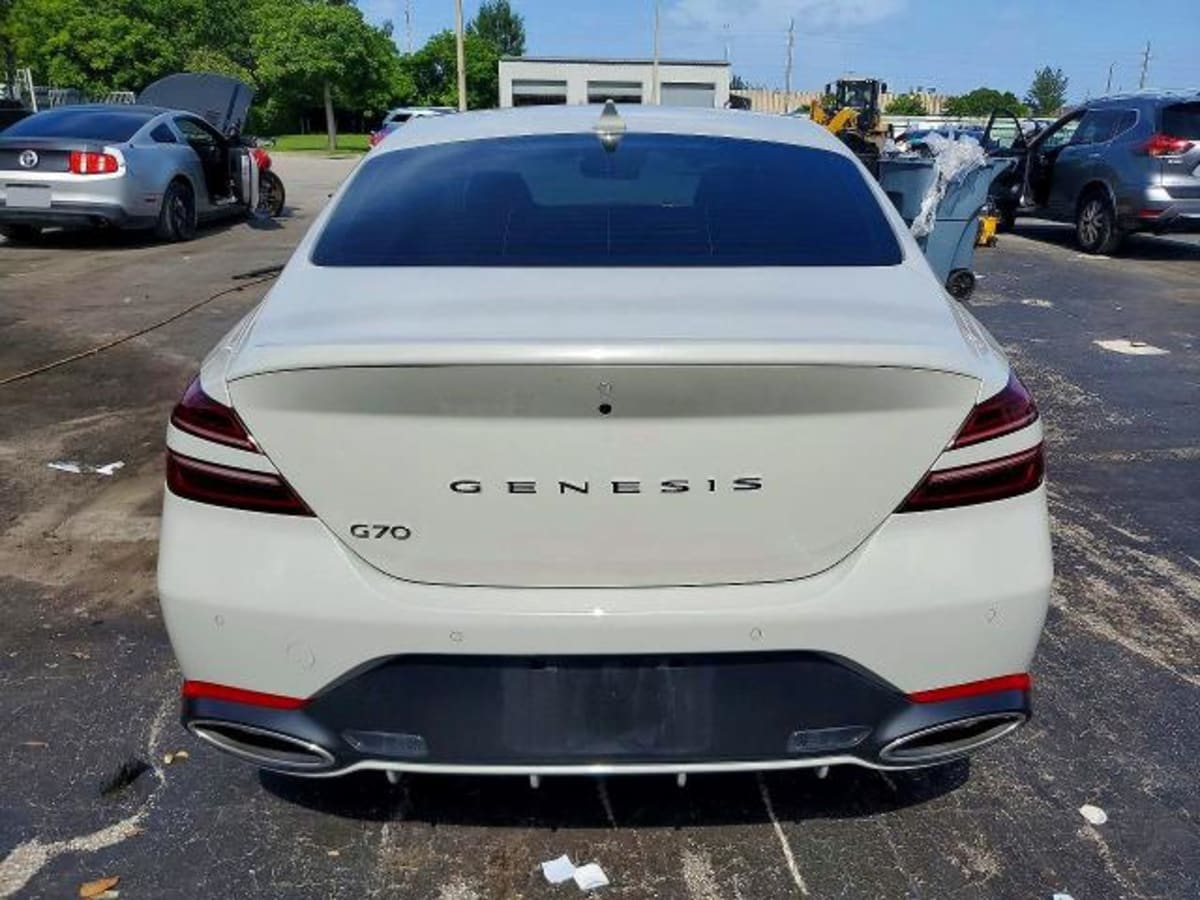 2025 GENESIS G70 - Image 1