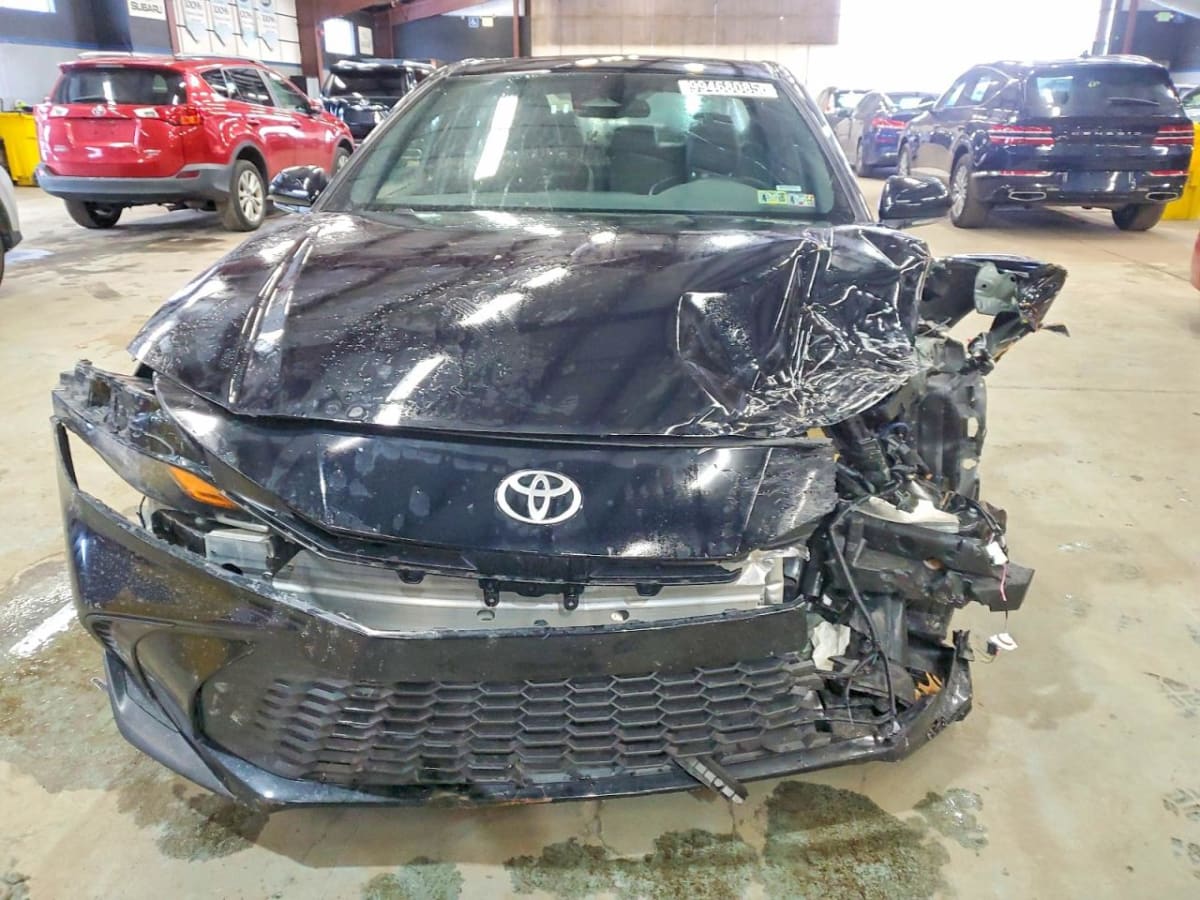 2025 TOYOTA Camry - Photo 6