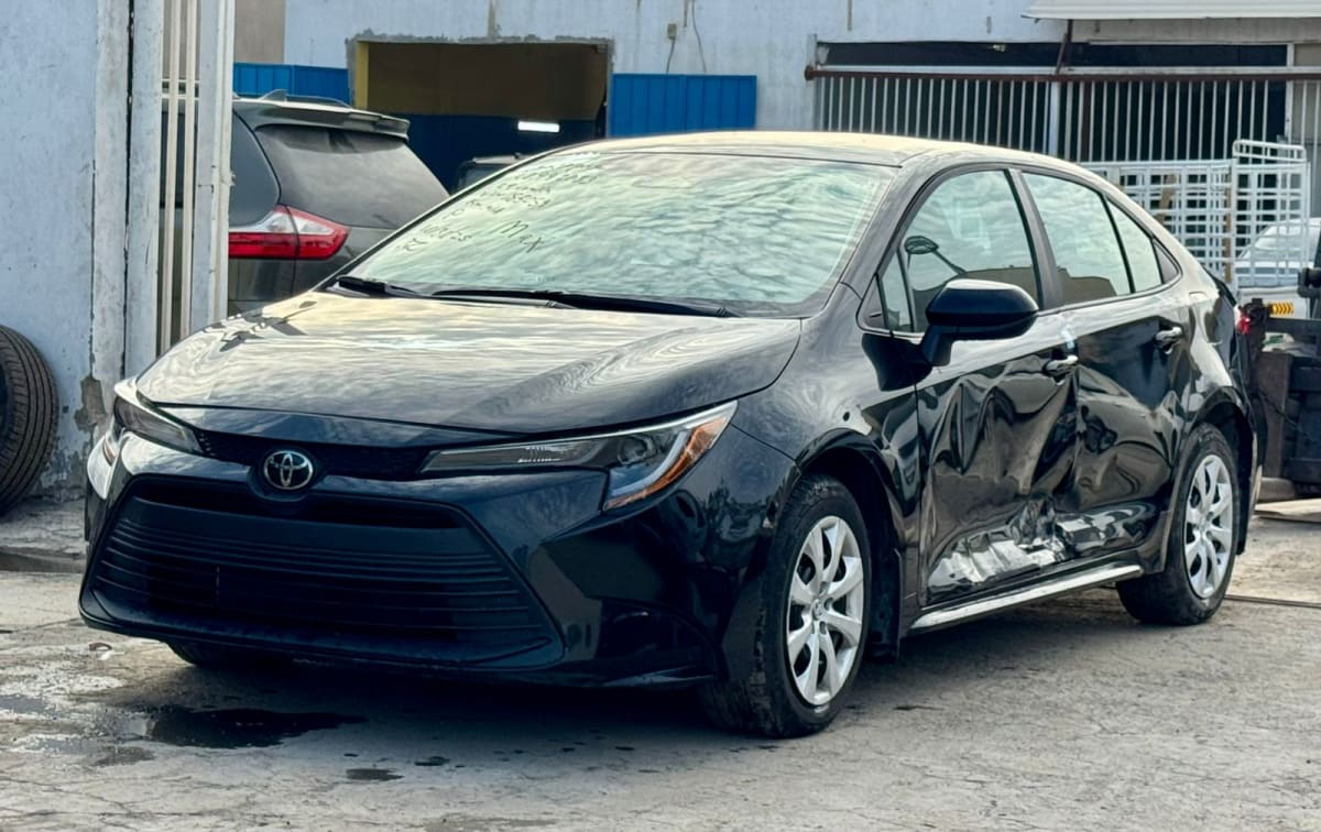 2024 TOYOTA Corolla - Photo 2