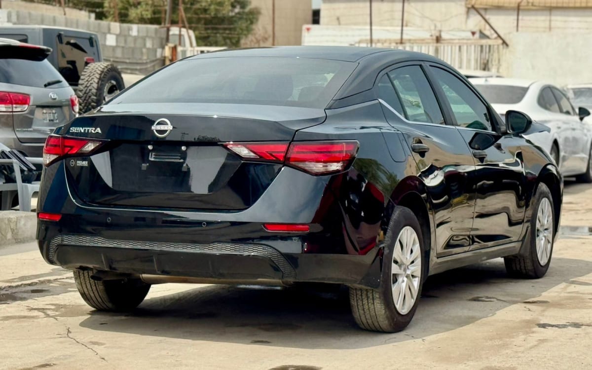 2025 NISSAN Sentra - Image 1