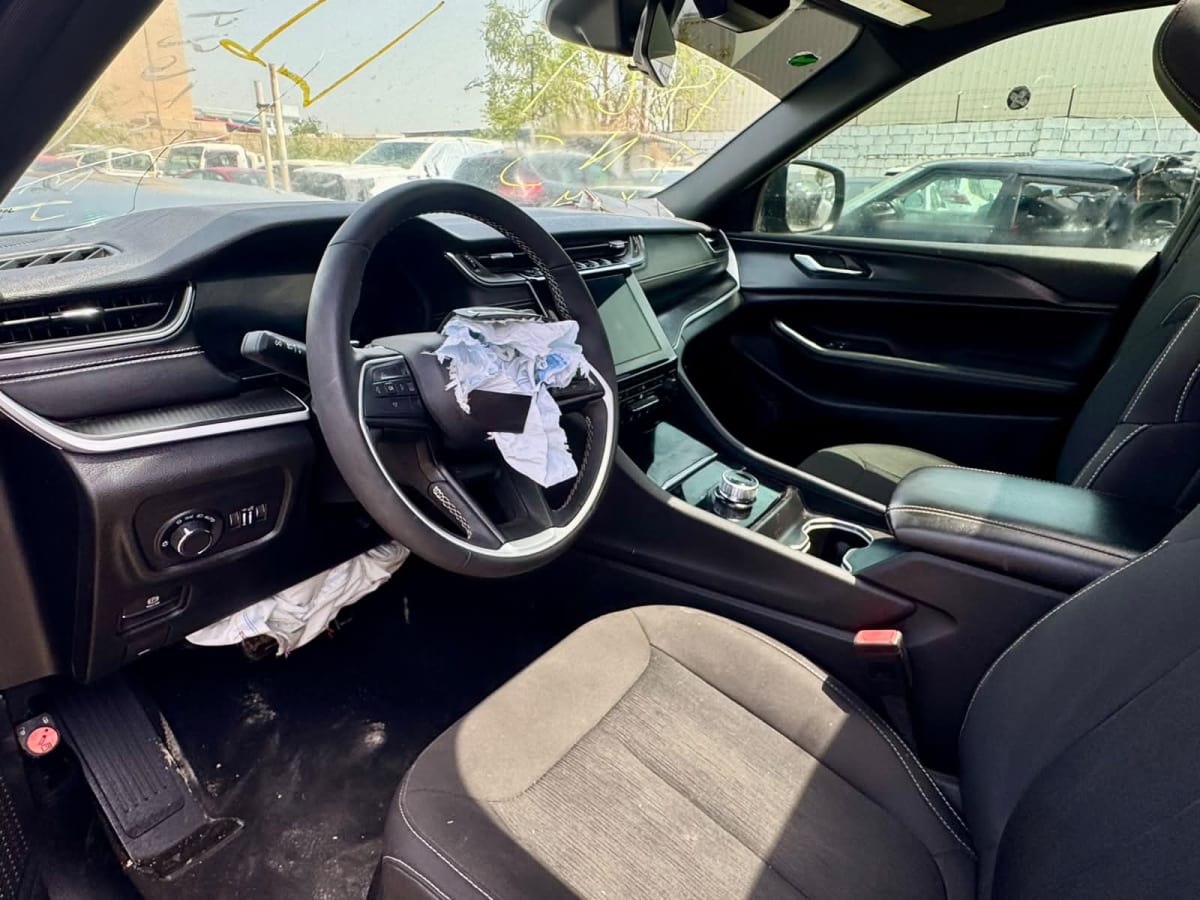 2025 JEEP Grand Cherokee L - Photo 8
