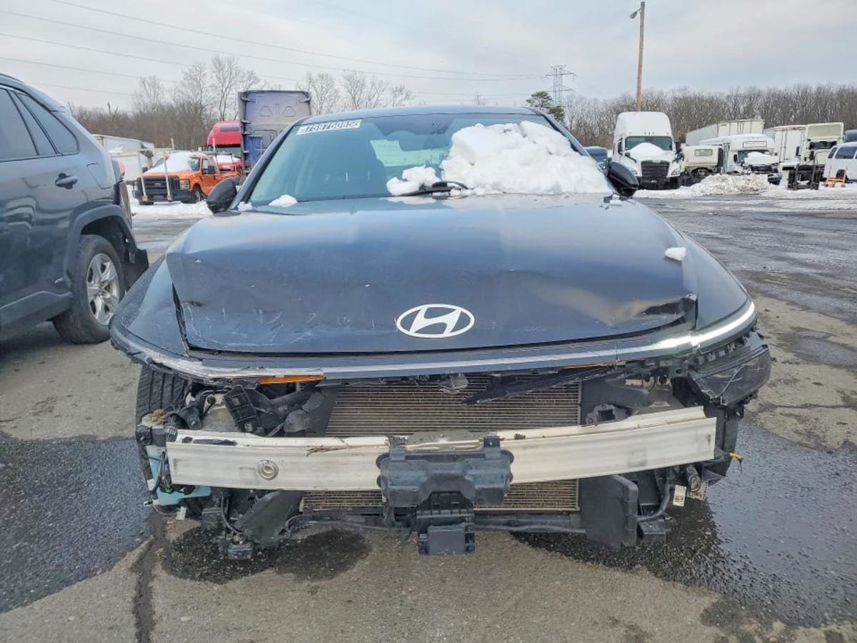 2025 HYUNDAI Sonata - Photo 5