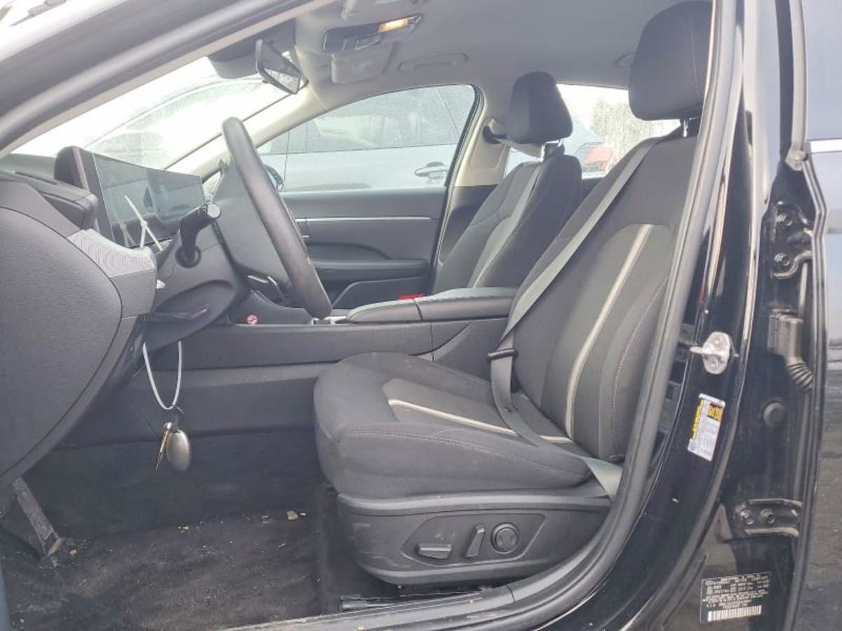 2025 HYUNDAI Sonata - Photo 7
