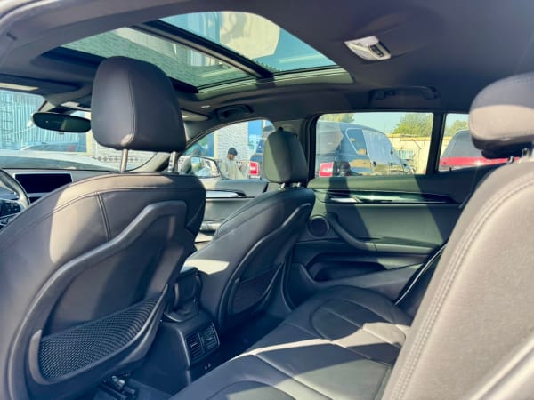 2022 BMW X2 - Photo 6