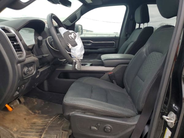 2025 RAM 1500 - Photo 7