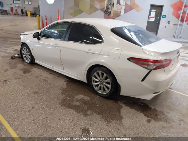 2019 TOYOTA Camry - Photo 4
