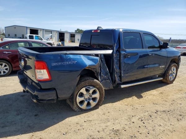 2022 RAM 1500 - Photo 3