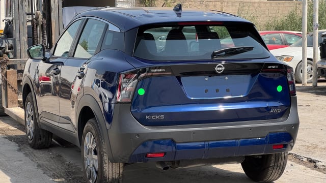2025 NISSAN Kicks MPV