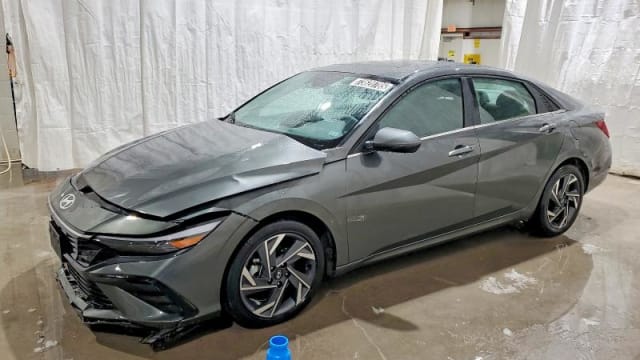 2025 HYUNDAI Elantra
