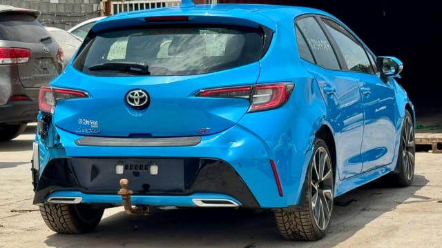 2021 TOYOTA Corolla
