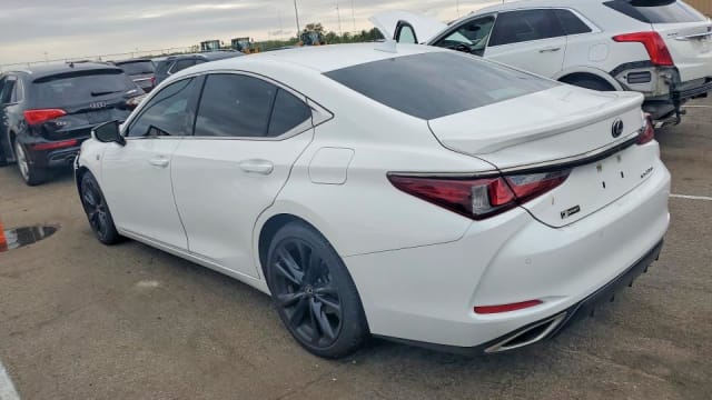 2022 LEXUS ES