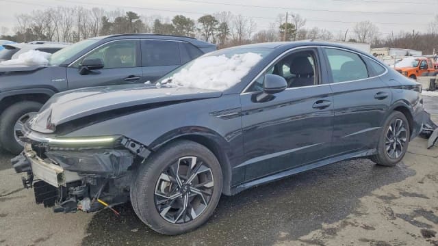 2025 HYUNDAI Sonata