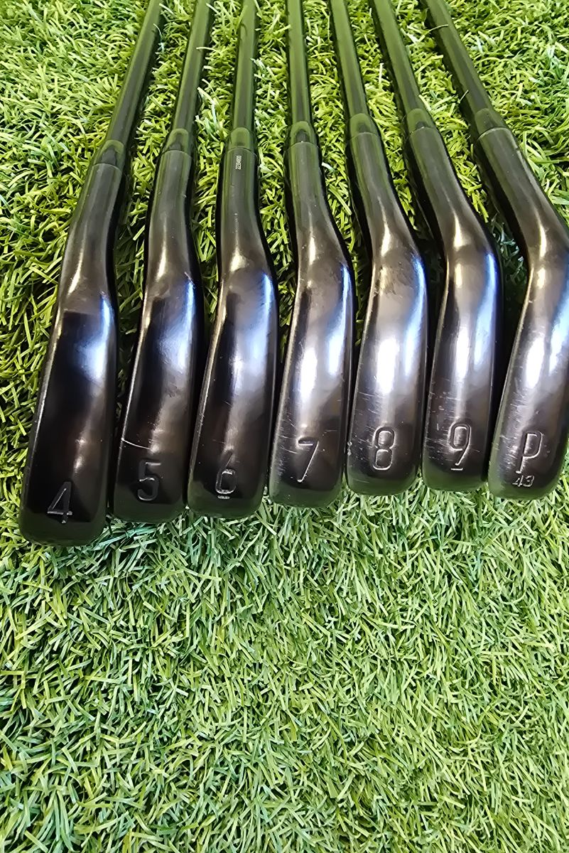 Titleist T200 Black Iron Set